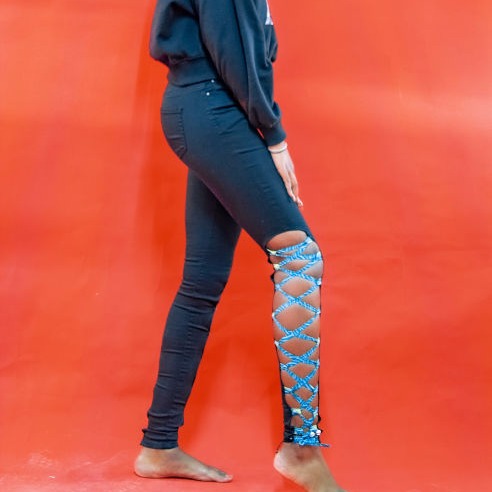 Pantalon jean femme avec lacet